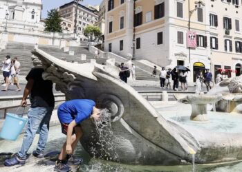 Aşırı Sıcaklar: Güney Avrupa Turist Kaybediyor