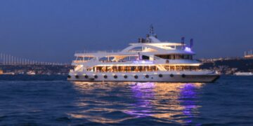 Boğaz Tekne Turu: Miray İstanbul Hizmete Girdi