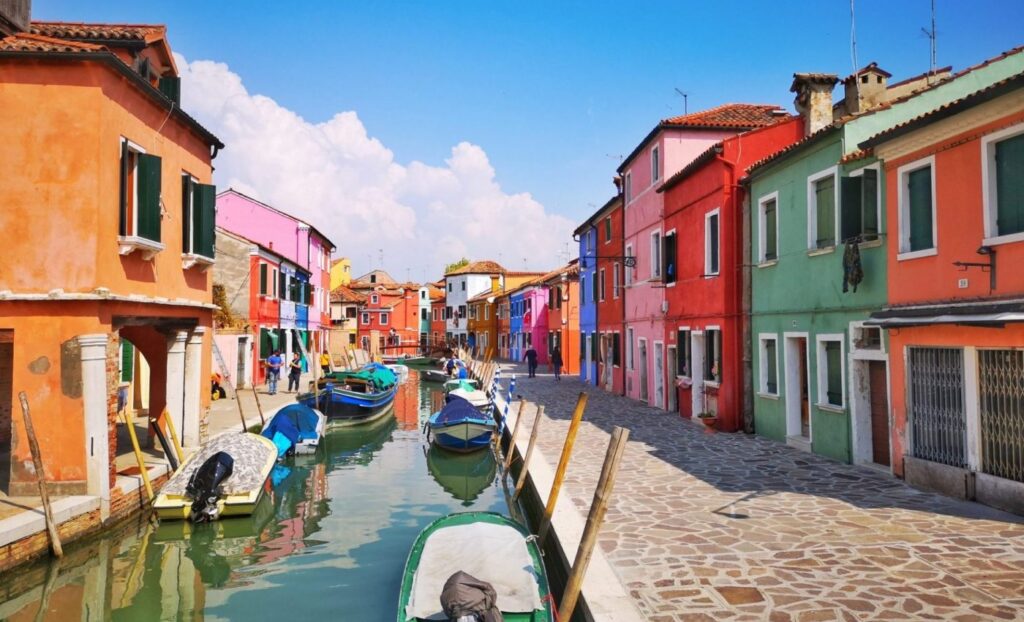 Burano Adası