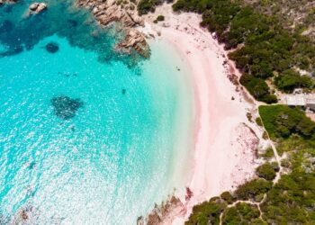 En Güzel Sardinya Plajları: Top 10 8 En Güzel Sardinya Plajları