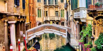 Venedik'e giriş ücretli oluyor
