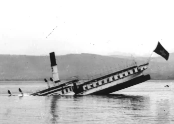 Alplerin Titanik'i olarak adlandırılan Säntis Buharlı Gemisi 90 sene sonra Konstanz Gölü'nden çıkarılacak.