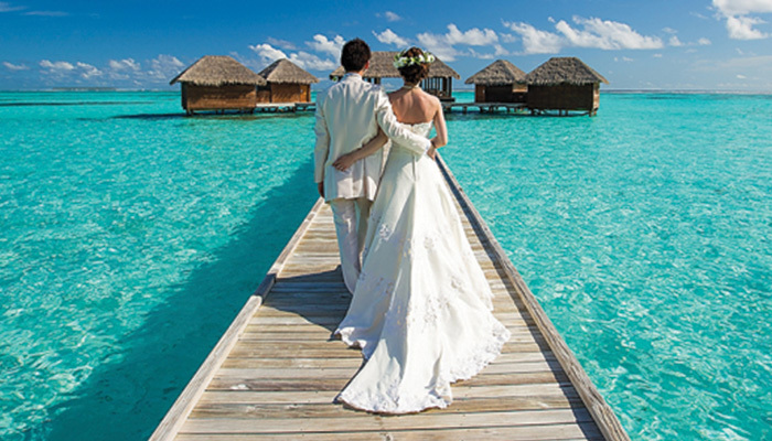 Maldivler Balayı Turları sayfalarımızda yeni evlenecek çiftlerin balayı seyahatleri öncesi Maldiv Balayı Turları ile ilgili bilgileri bulabilecekleri haberleri takip edebilirsiniz.