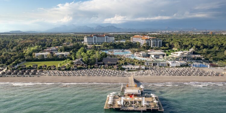 Global tur operatörü Coral Travel’ın her yıl düzenlediği Starway World Best Hotels ödülünün bu yılki birincisi Ela Excellence Resort Belek oldu.