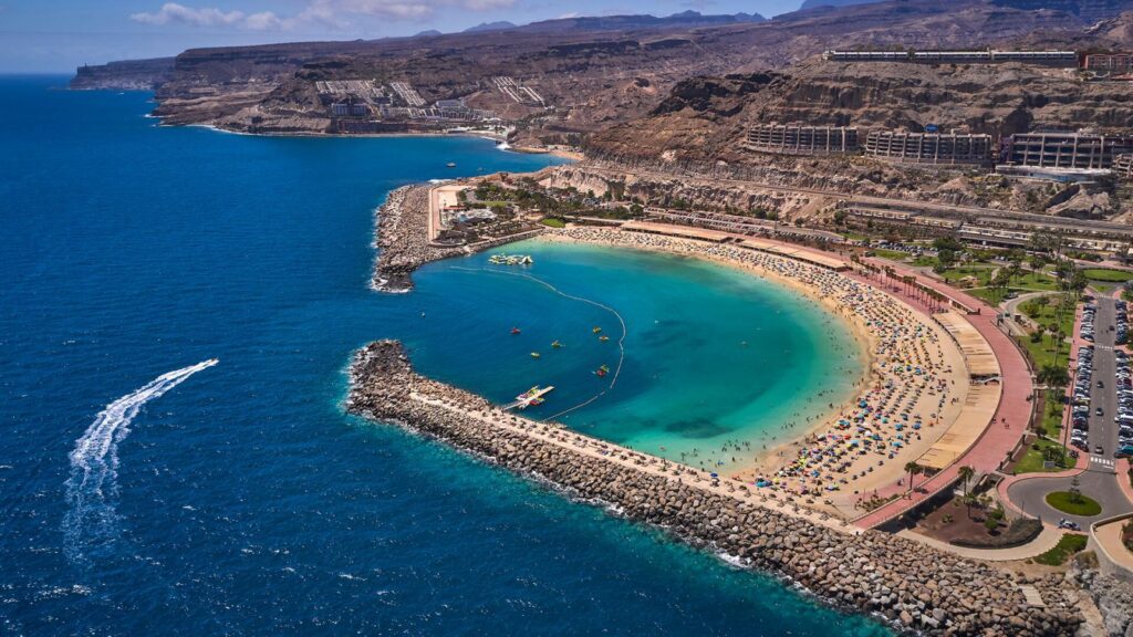 Playa de Los Amadores Gran Canaria