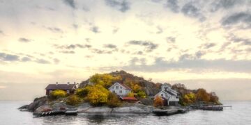 Dünyada en çok adaya sahip ülke denildiği zaman aklınıza ilk olarak Karayipler mi geliyor. Eğer öyleyse üzgünüz bu gerçeği yansıtmıyor