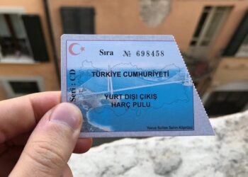Yurtdışı çıkış harcı 500 lira oldu