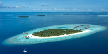 Son yılların en çok tercih edilen tatil destinasyonlarından olan Maldivler'de bazı adaların kendi saat dilimleri olduğunu biliyor muydunuz?