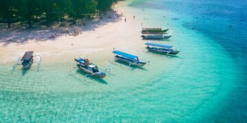Bali, Endonezya'nın en ünlü tatil destinasyonudur. Gelin bu adayı daha yakından tanıyalım.