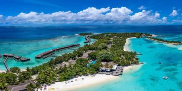 Sheraton Maldives Full Moon Resort & Spa: Maldivler’de Rüya Gibi Bir Tatil Deneyimi