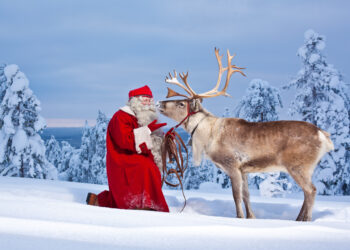 Lapland, Kuzey Avrupa'da, Finlandiya, İsveç, Norveç ve Rusya'nın kuzey bölgesini kapsayan, kış turizmi ve Noel Baba efsanesiyle ünlü bir bölgedir.