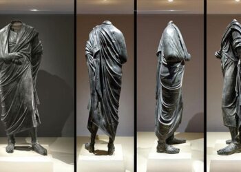 Marcus Aurelius Heykeli Türkiye'ye Dönüyor! 8 ABD'deki Cleveland Sanat Müzesi'nde sergilenen Marcus Aurelius heykeli, bilimsel ve hukuki çalışmalar sonucunda Türkiye'ye iade ediliyor.