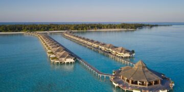 Hint Okyanusu’nun en güzel noktalarından biri olan Villa Park Maldives, Maldivler’in Güney Ari Mercan Adası’nda bulunuyor.