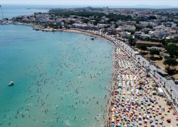 Antalya Turizm Sezonuna Dört Bayramla Başlıyor 5 Antalya; Nevruz, Ramazan Bayramı, Paskalya ve Rusların Zafer Bayramı ile arka arkaya dört bayram yaşayacak.