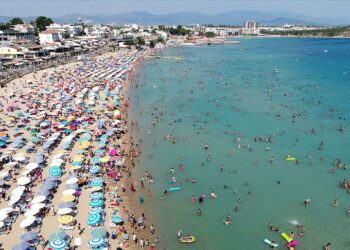 Türkiye, küresel turizmde yükselen konumunu korurken, 2025 sezonu için iddialı hedeflerle yola çıkıyor.