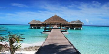 Maldivler, yalnızca balayı çiftlerinin değil, macera tutkunlarının ve ailelerin de gözdesi.