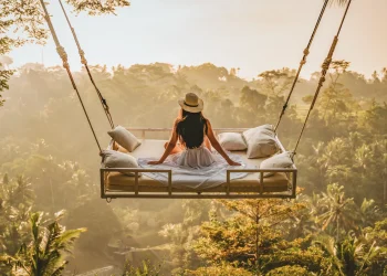 Pandemi sonrası yükselişe geçen "uyku turizmi", 2025'te seyahat dünyasının en dikkat çeken trendi olmaya hazırlanıyor.