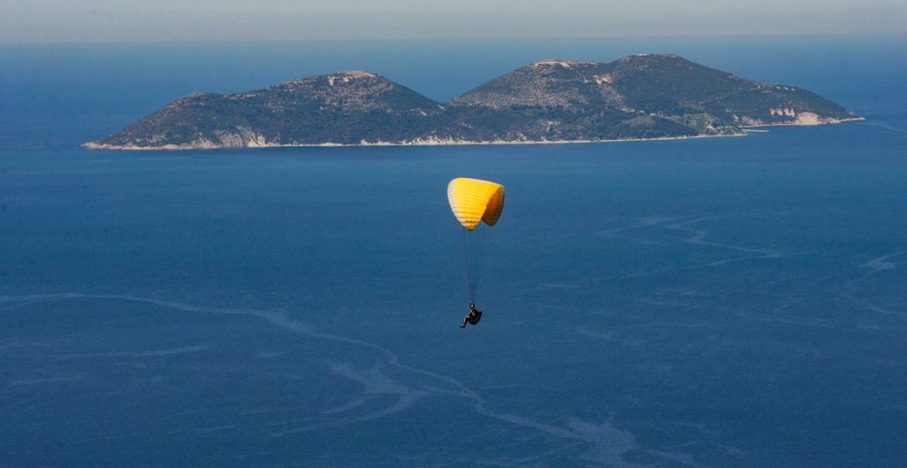 arnavutluk sazan adasi