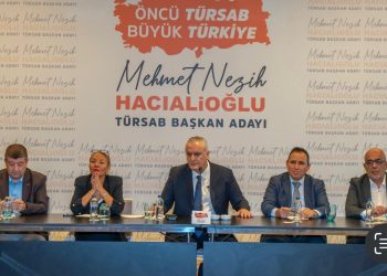 Mehmet Nezih Hacıalioğlu, TÜRSAB başkanlığına adaylığını açıkladı 11 Türkiye Seyahat Acentaları Birliği’nin (TÜRSAB) Kasım ayında gerçekleştirilecek Olağan Genel Kurulu öncesinde Mehmet Nezih Hacıalioğlu, başkanlık için aday olduğunu açıkladı.