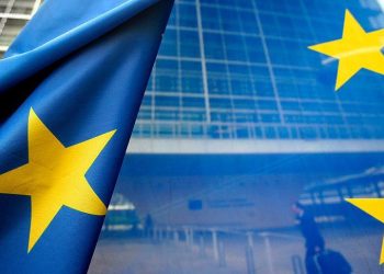 Türklere Schengen’de yeni dönem 9 Avrupa Birliği’nin hayata geçirdiği ‘kademeli vize’ sistemi Bulgaristan’ın ardından Yunanistan’da da uygulanmaya başladı.
