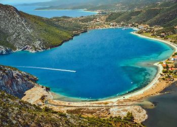 Yunanistan’da yatırımcının rotası: Halkidiki 7 Halkidiki 400 bin avroluk yatırım sınırı, doğal güzellikleri ve yükselen villa projeleriyle 2025’te yatırımcıların yeni gözdesi oldu.