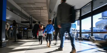 Türkiye’den yurt dışına çıkacak vatandaşların ödemesi zorunlu olan çıkış harcı için yeni düzenleme yürürlüğe girdi.