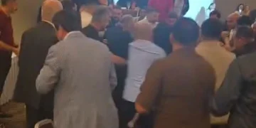 Antalya’da Türkiye Seyahat Acentaları Birliği’ne (TÜRSAB) bağlı Muratpaşa Bölge Temsil Kurulu (BTK) seçimlerinde tansiyon yükseldi.