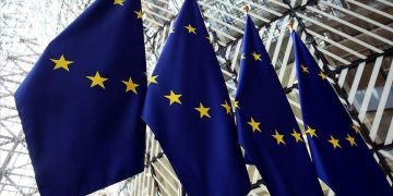 Avrupa Birliği, sınır güvenliğinde yeni bir dönemi başlatıyor. Schengen bölgesine giriş yapan ziyaretçiler artık pasaportlarına damga vurdurmayacak