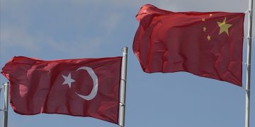 Resmi Gazete’de yayımlanan Cumhurbaşkanı Kararı ile Çin Halk Cumhuriyeti vatandaşlarına 2 Ocak 2026’dan itibaren turistik amaçlı vize muafiyeti uygulanacak.