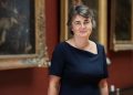 Louvre Müzesi Müdürü Laurence des Cars görevini bıraktı 11 Louvre Müzesi Müdürü Laurence des Cars istifasını Cumhurbaşkanı Emmanuel Macron’a sundu, karar kabul edildi.
