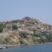 Midilli Molyvos'ta kale tepesi ve taş evler